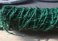 Cerca de segurança revestida do verde do arame farpado do PVC Lowa na parte superior da cerca do elo de corrente